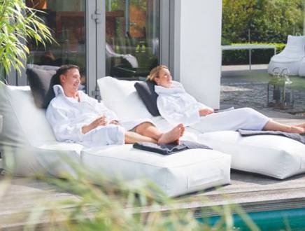 Outdoor Weatherproof Soft Tech Furnishing
