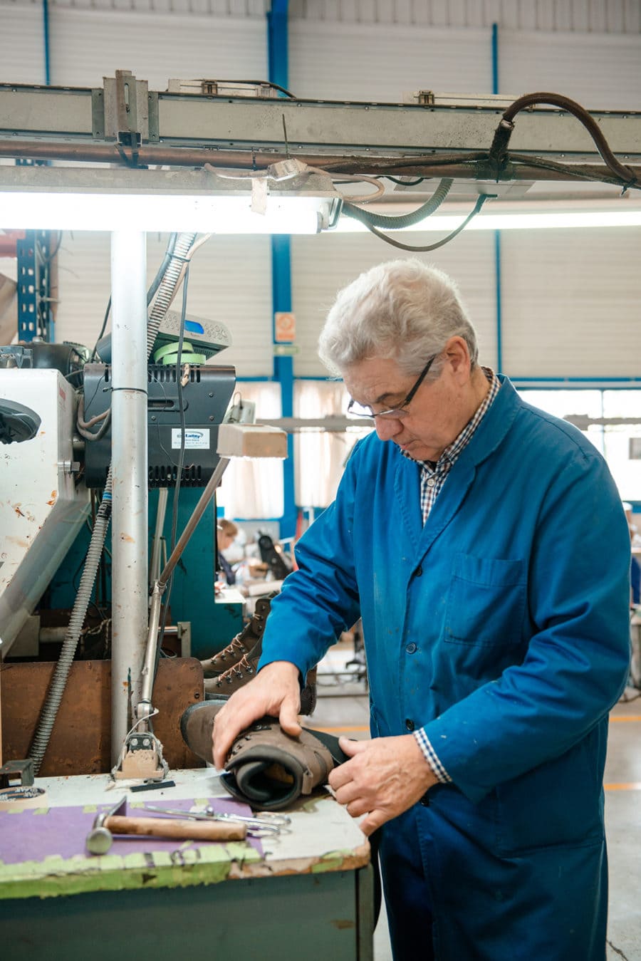 bestard hiking boots