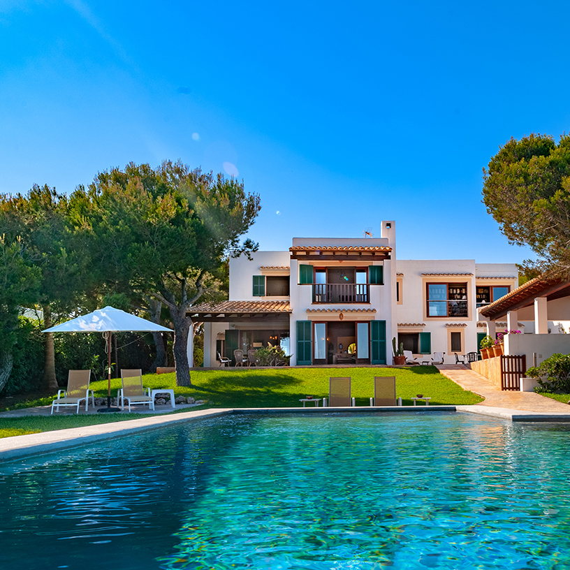 Property for sale in Cala d'Or Living in Mallorca