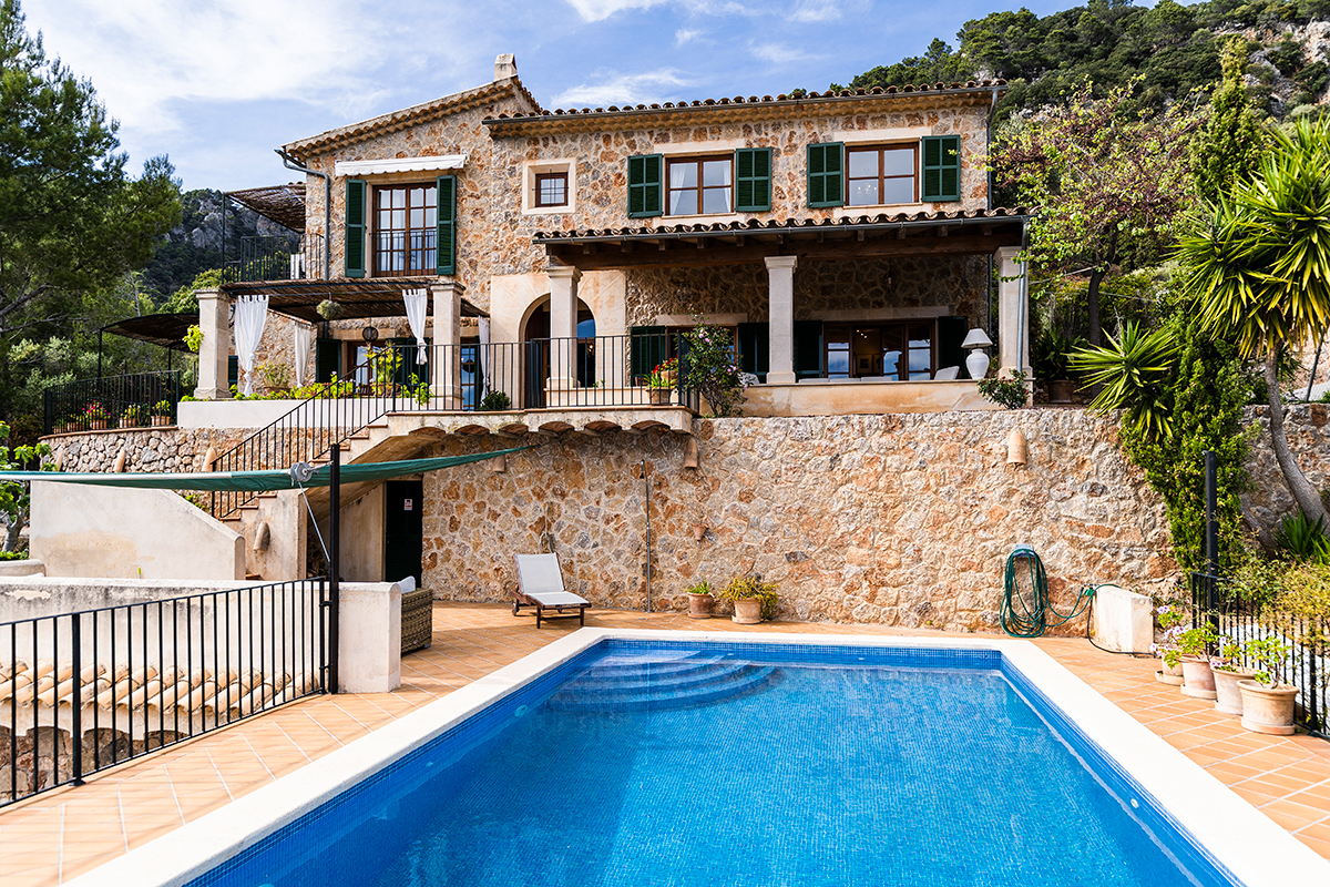 Property for sale in Valldemossa Living in Mallorca