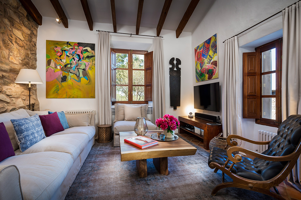 Property for sale in Banyalbufar Living in Mallorca