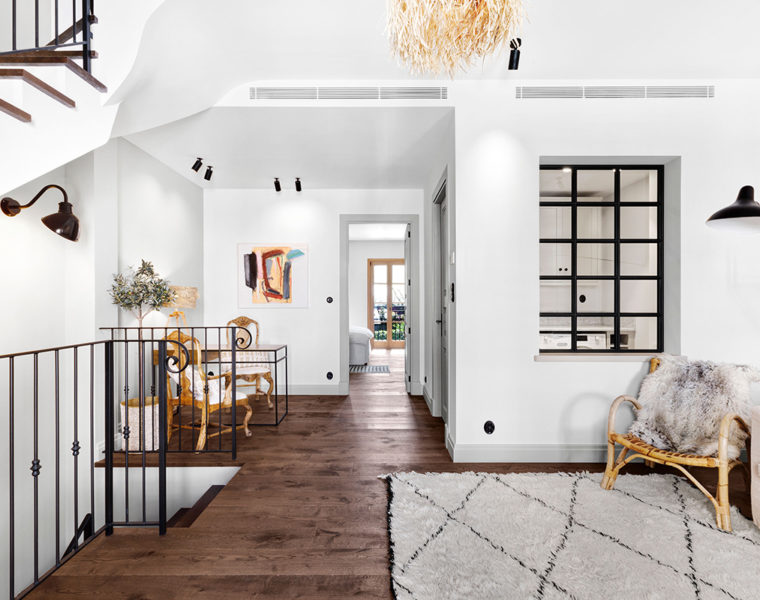 Restored Santa Catalina townhouse built by Alibaz Construction