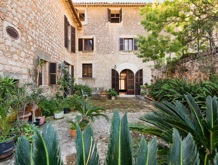 Property for sale in Fornalutx Living in Mallorca