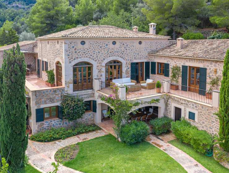 Property for Sale in Deià Living in Mallorca