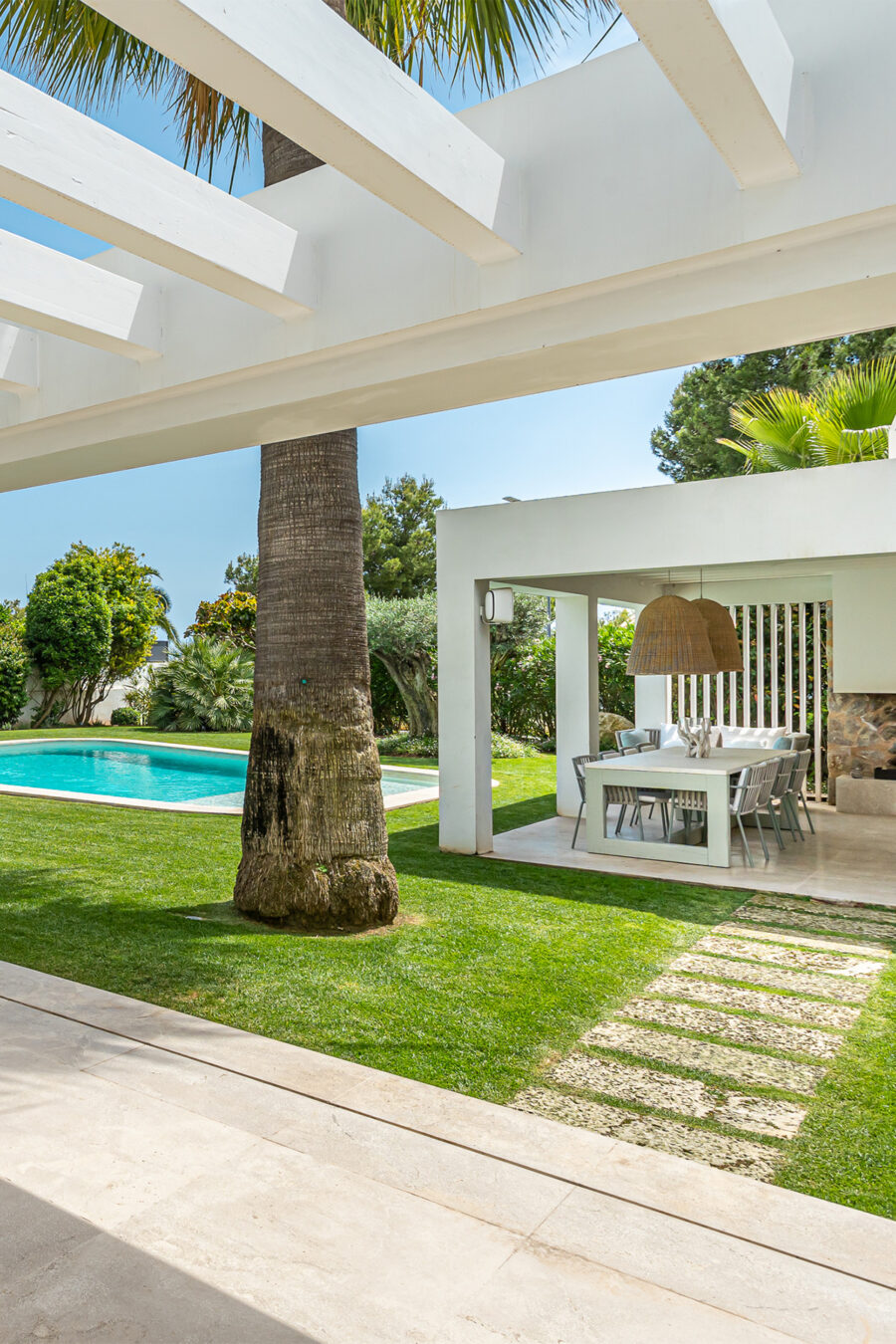 Seaview family home for sale in Bendinat Living in Mallorca