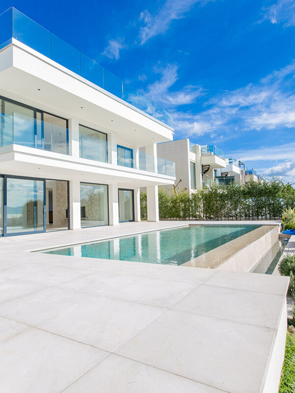 Luxury Second Line Modern Villa for sale in Alcudia