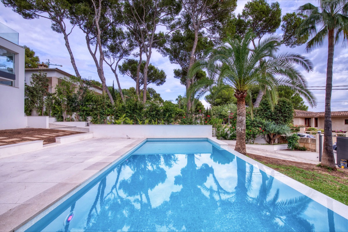An impressive Villa in Old Bendinat Living in Mallorca