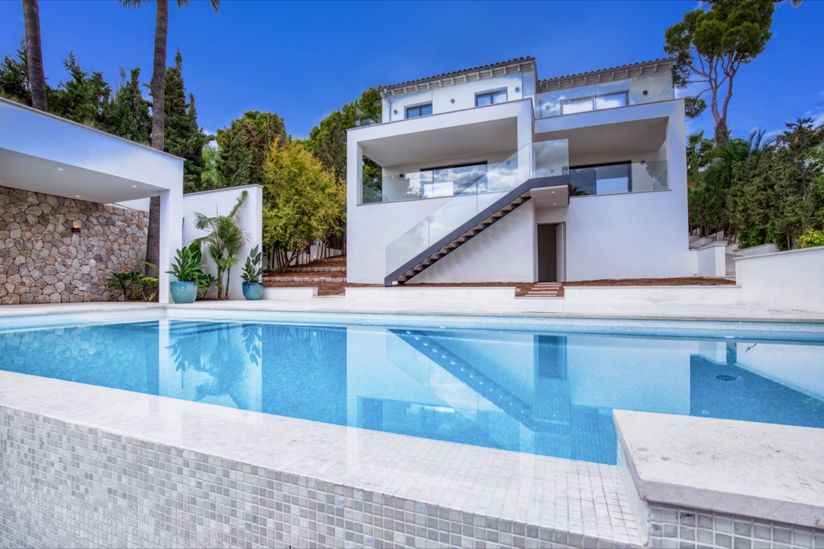 An impressive Villa in Old Bendinat Living in Mallorca