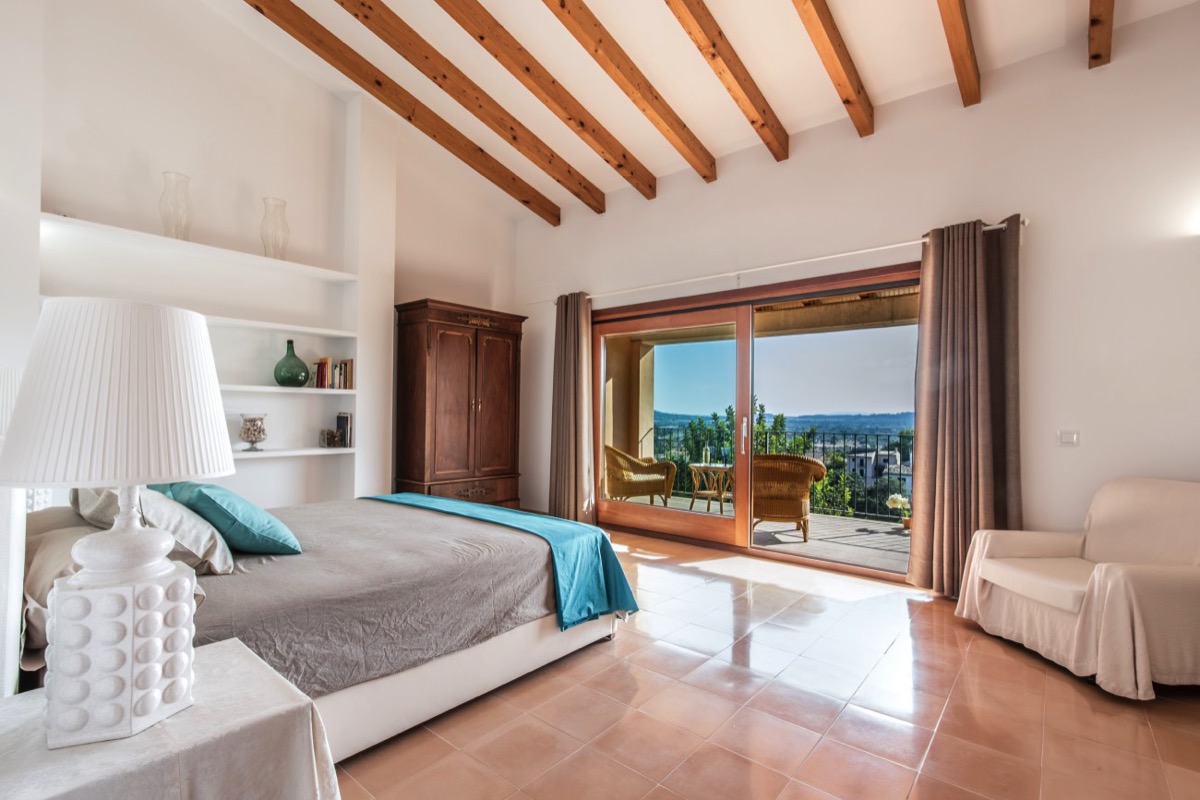 Elegantlyrenovated townhouse in Living in Mallorca