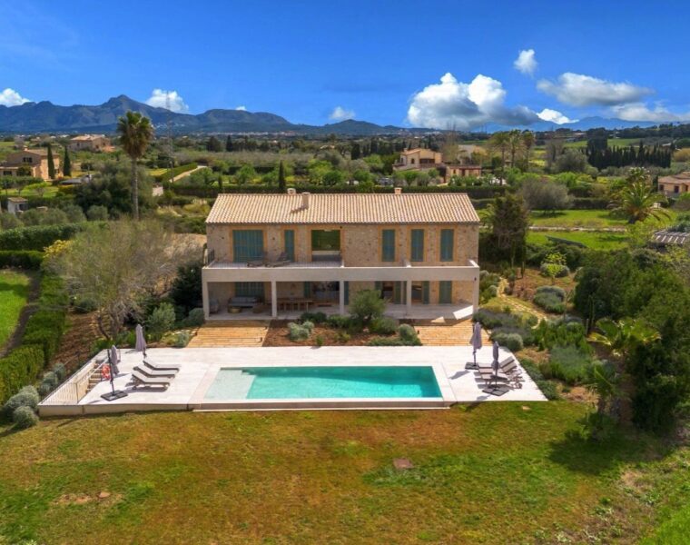 Finca for sale in Alcúdia ABC-100464