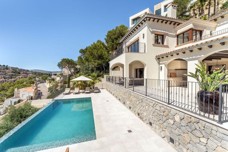 Villa for sale in Port Andratx