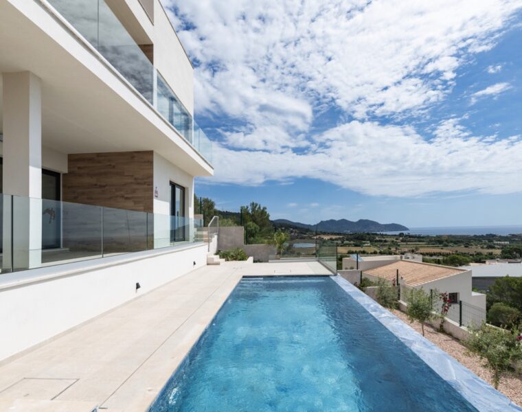 Villa for sale in Son Servera