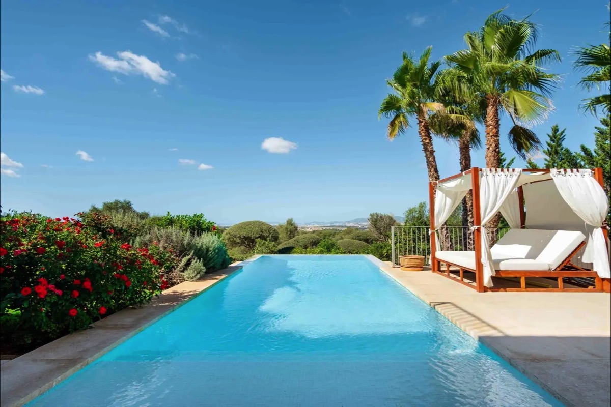 Villa for sale in Son Gual