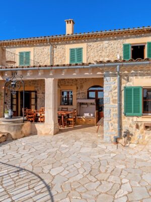 Villa for sale in Galilea