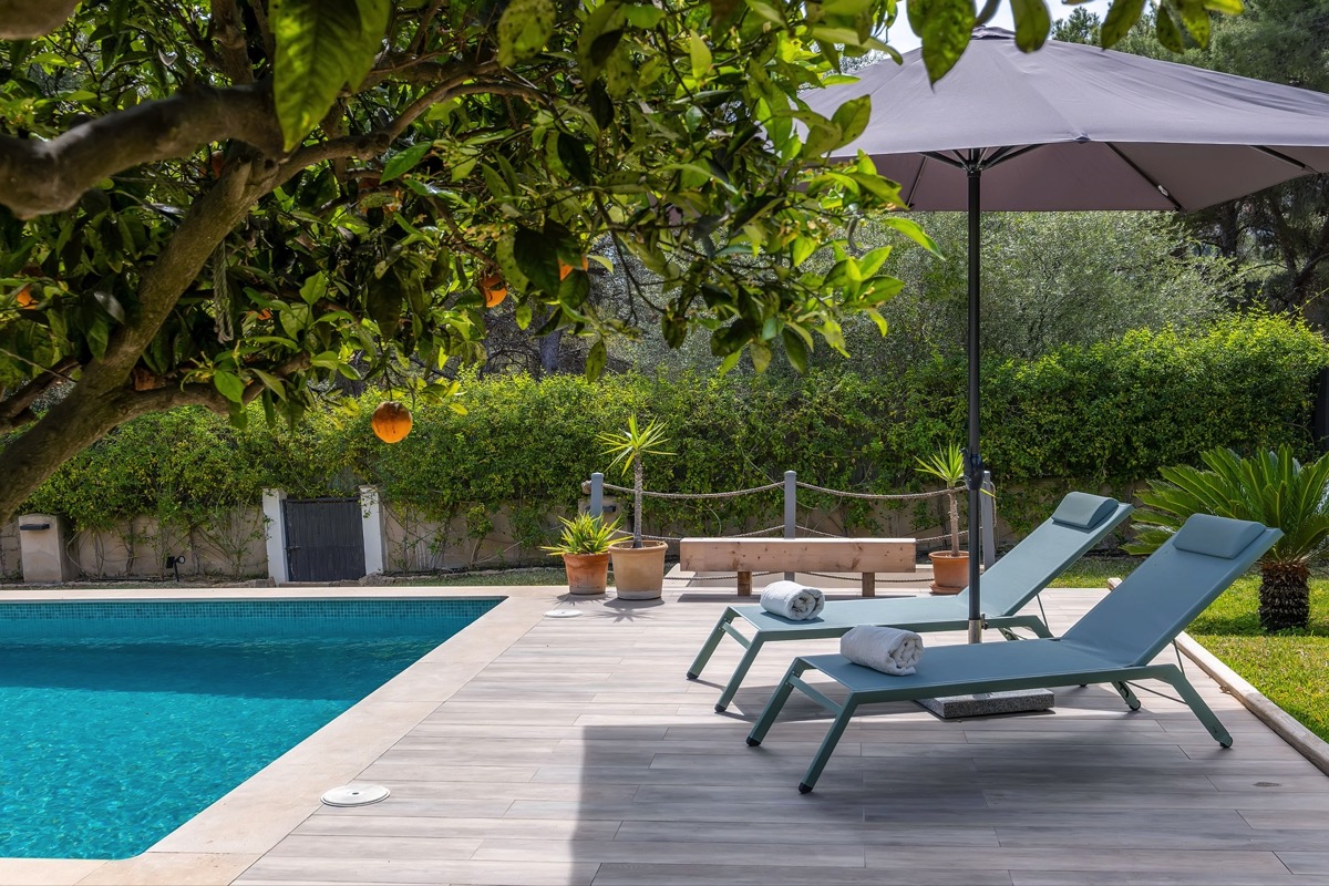 Villa for sale in Santa Ponsa