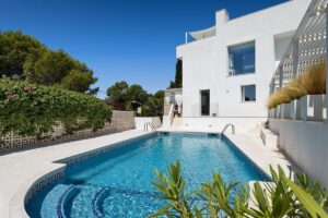 Property for sale in santa ponsa