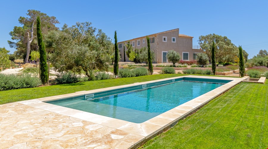 Finca for sale in Sa Rapita