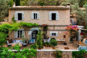 House for sale in Deià