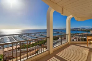 Luxury apartments for sale in bendinat, mallorca Apartment with sea views near Bendinat