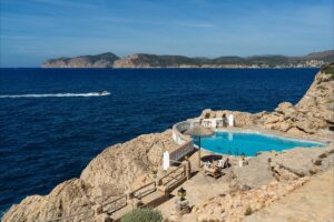 Property for sale with panoramic sea views