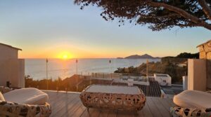 Sea view townhouse for sale