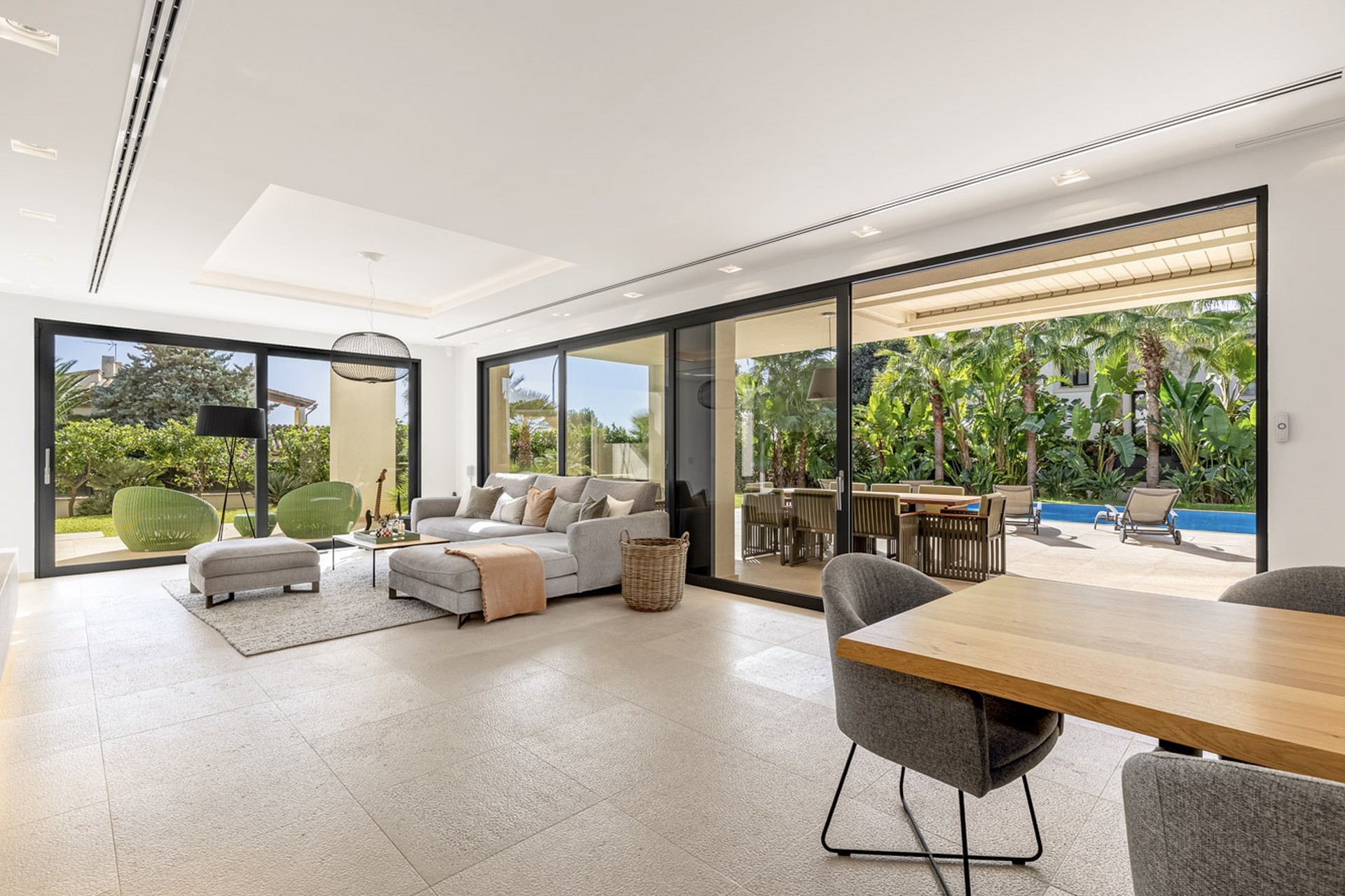 Villa for sale in Santa Ponsa