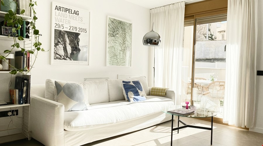 Three-bedroom penthouse for sale with terrace and sea views in palma apartment for sale in Palma