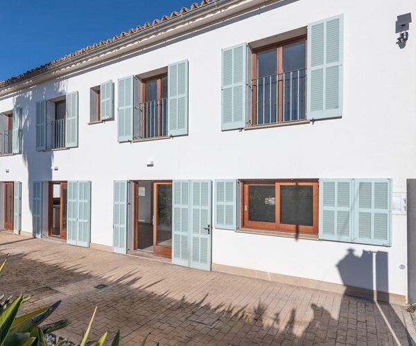 Townhouse for sale in Calvia