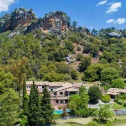 Contemporary country home with pool and gardens in pollensa - 5.200.000 €