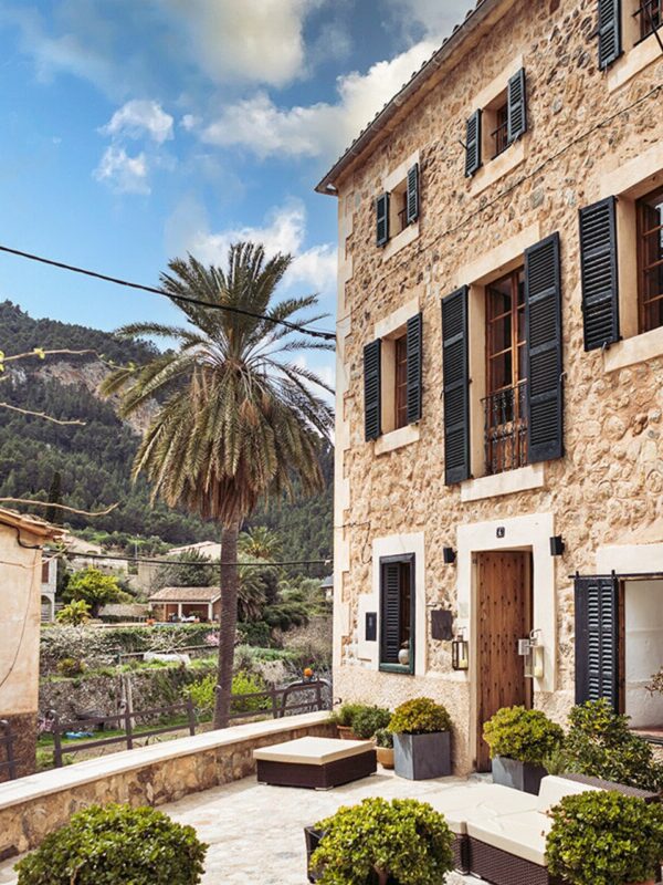 Sea view finca in an exceptional setting in banyalbufar