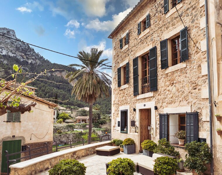 Sea view finca in an exceptional setting in banyalbufar