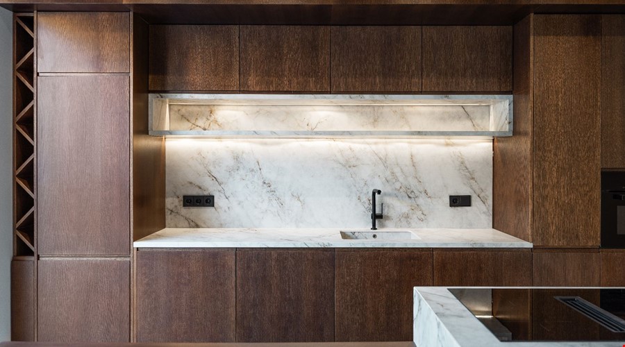 Contemporary townhouse with rooftop terrace and pool for sale in palma