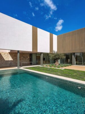 Luxury villas for sale in bendinat, mallorca