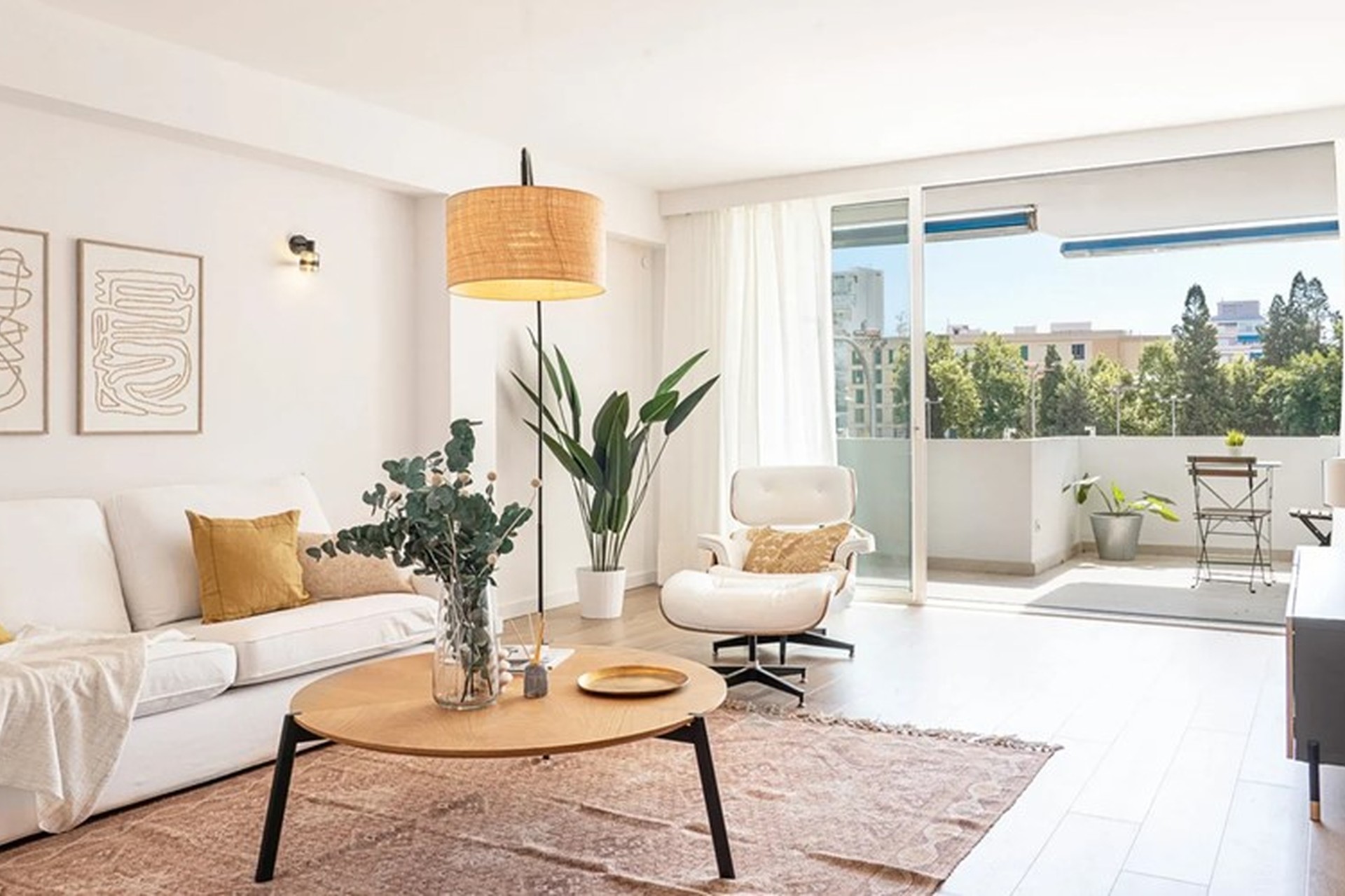 Renovated apartment for sale with terrace and tennis club views in ...