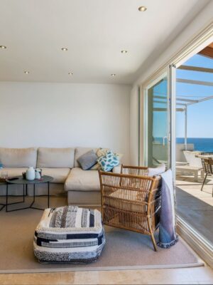 Renovated contemporary apartment with panoramic harbour views in port d'andratx