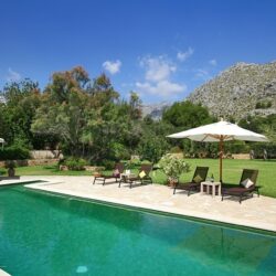 Traditional stone country house with mountain views for sale in pollensa