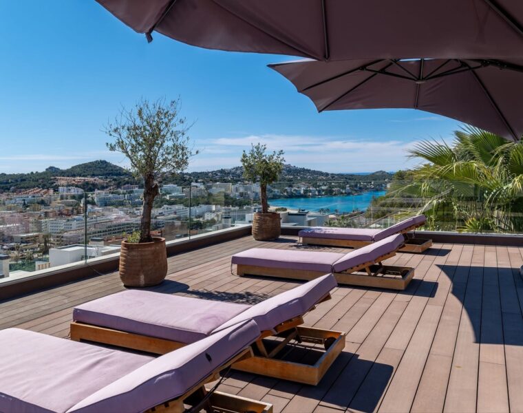 Cliffside villa with panoramic sea views and private beach access for sale in santa ponsa
