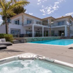 Contemporary five-bedroom sea-view villa for sale in santa ponsa
