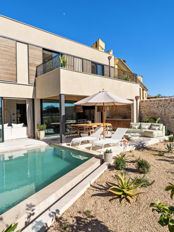 Heritage palace garden sanctuary property for sale in santa maria del camí
