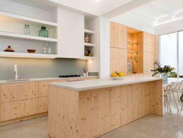 Loft-inspired ground floor residence with private pool in palma