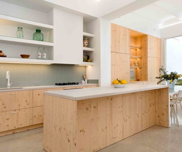 Loft-inspired ground floor residence with private pool in palma