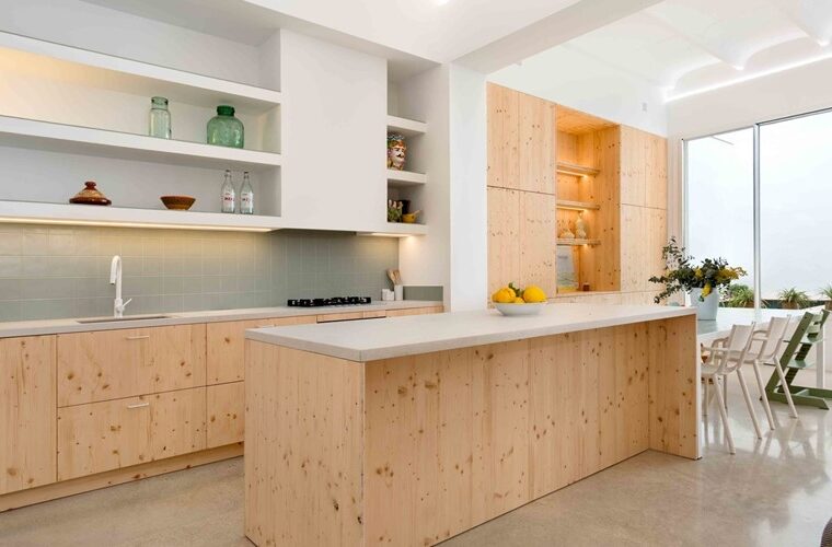 Loft-inspired ground floor residence with private pool in palma