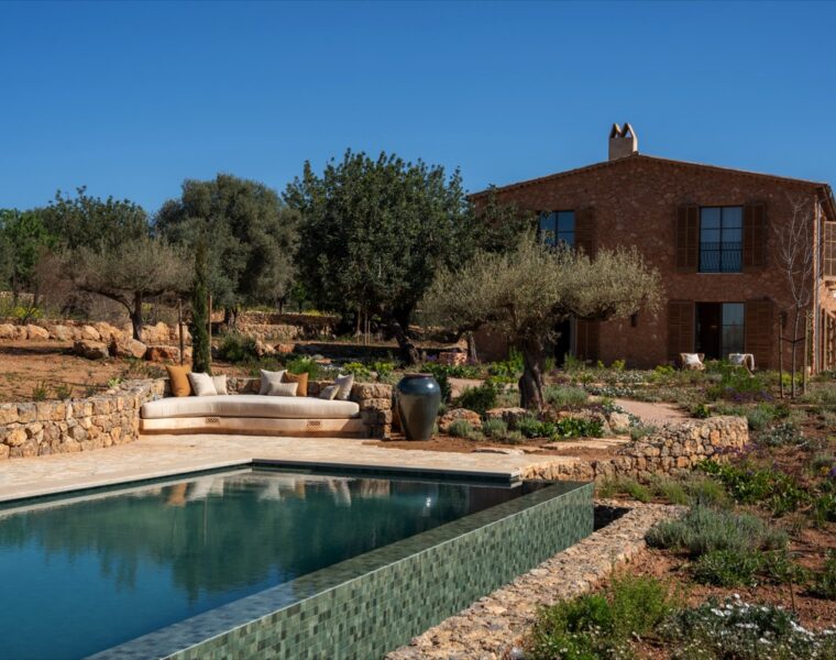 Architectural masterpiece villa for sale in alaró