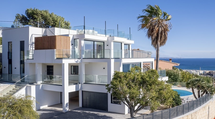 Contemporary designer villa with sea views and holiday license for sale in costa d'en blanes