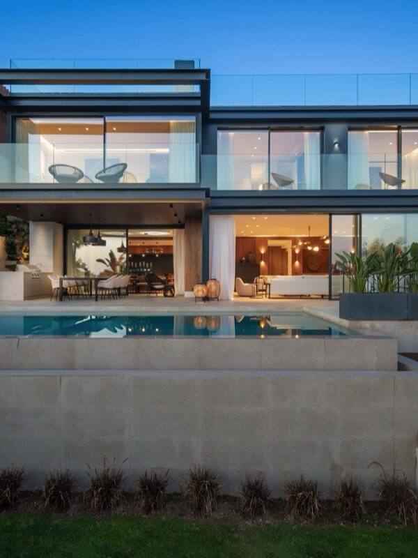 Contemporary sea-view villa for sale in portals nous