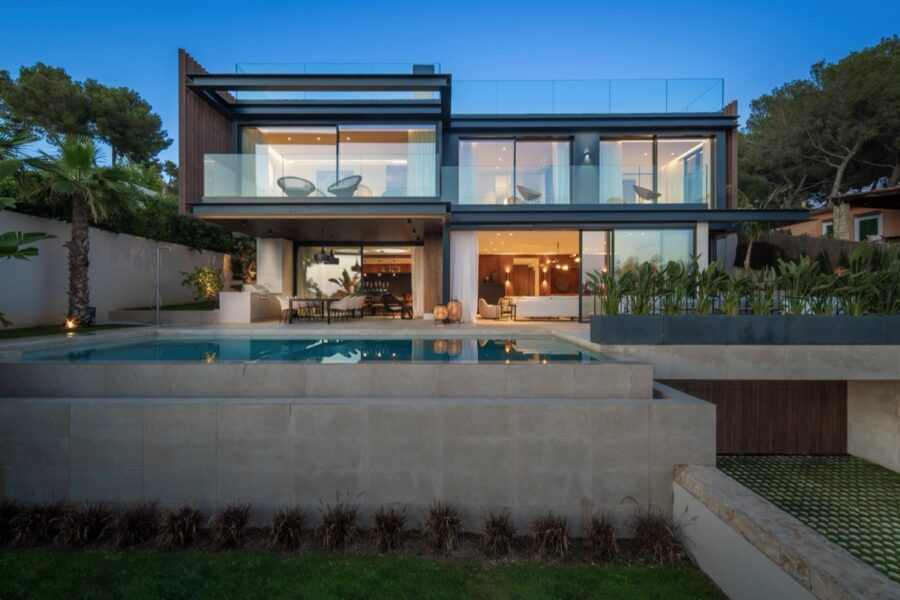 Contemporary sea-view villa for sale in portals nous