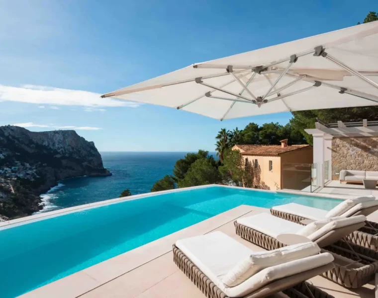 Exquisite contemporary coastal villa for sale with infinity pool in port d’andratx