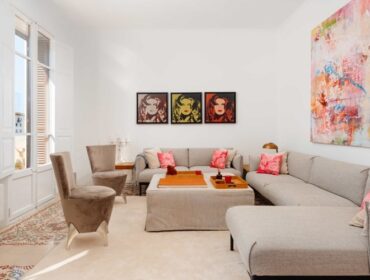 Elegant renovated apartment with historic charm in palma