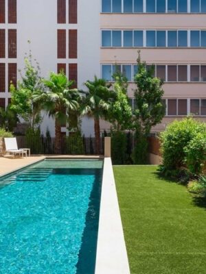 Modern three-bedroom sanctuary with south-facing terrace in palma