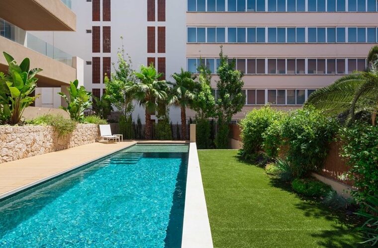 Modern three-bedroom sanctuary with south-facing terrace in palma